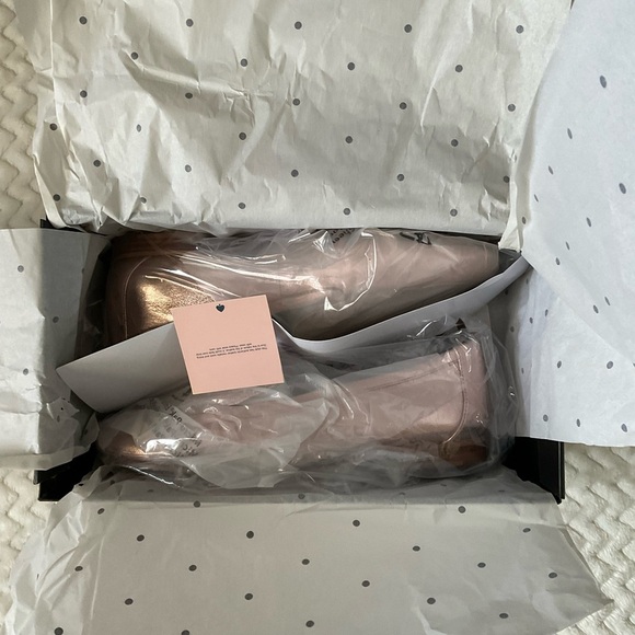 Kate Spade Pink Gold Flats Elegant Metallic Loafers - Picture 6 of 7